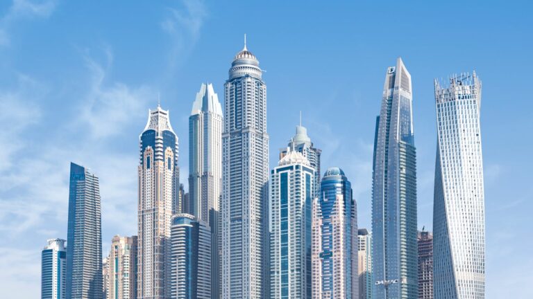 Key Travel Info for Dubai: Your Ultimate Guide 2024