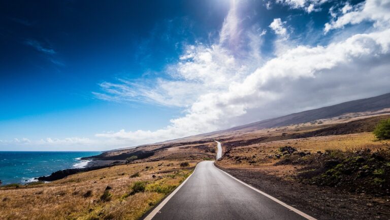 Top 10 Places to Visit in Maui: The Ultimate Travel Guide